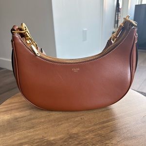 Celine medium Ava